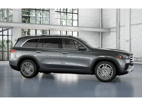 New 2026 Mercedes-Benz GLS 450 4MATIC image 14