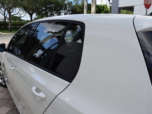 Used 2013 Volkswagen Golf TDI image 34