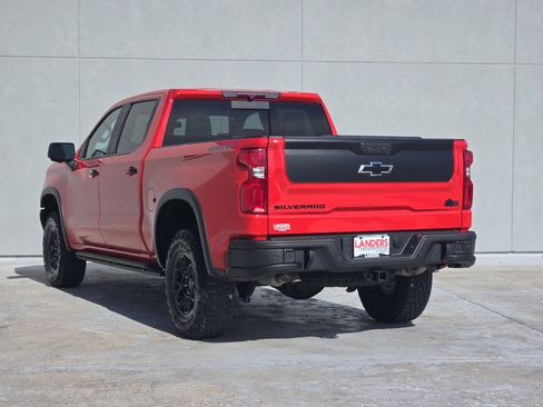 Used 2023 Chevrolet Silverado 1500 ZR2 w/ ZR2 Bison Edition AWD/4WD image 6