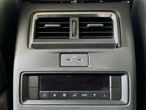 Used 2024 MAZDA CX-90 Plug-In Hybrid w/ Preferred image 27