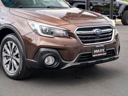 Used 2019 Subaru Outback 3.6R Touring w/ Popular Package #3A AWD/4WD image 6