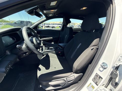 New 2026 Hyundai Elantra Sport FWD image 13