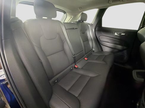Certified 2024 Volvo XC60 B5 Plus w/ Protection Package Premier AWD/4WD image 25