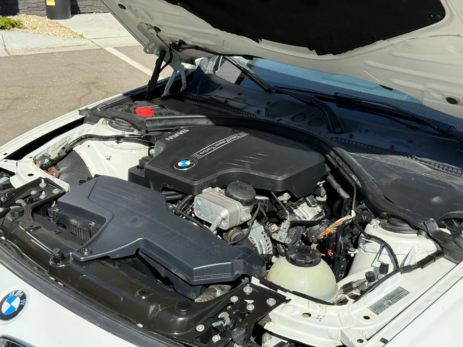 Used 2014 BMW 328i xDrive Wagon AWD/4WD image 16