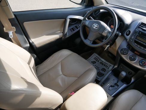 Used 2010 Toyota RAV4 4WD image 9