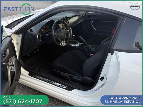 Used 2014 Scion FR-S RWD image 11