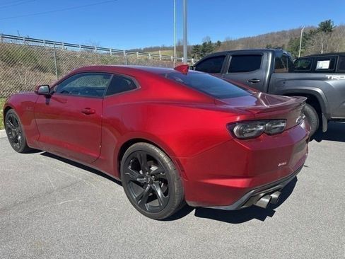 Used 2022 Chevrolet Camaro LT w/ RS Package image 29