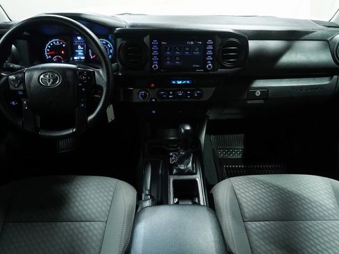 Certified 2022 Toyota Tacoma 4x4 Double Cab image 15