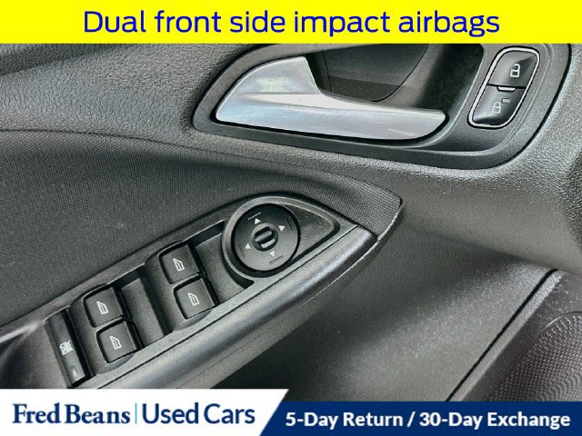 Used 2016 Ford Focus SE w/ SE Power Seat Package FWD image 22