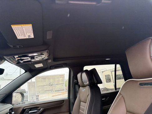 New 2026 GMC Yukon Denali Ultimate AWD/4WD image 49