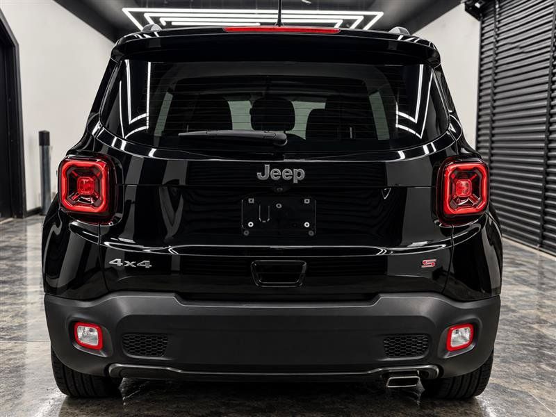 Used 2019 Jeep Renegade Limited w/ Quick Order Package 22P AWD/4WD image 4
