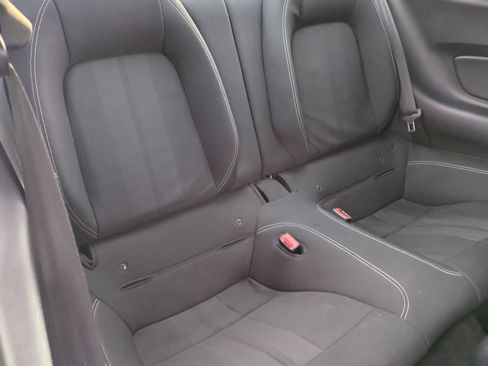 Used 2018 Ford Mustang Coupe image 18