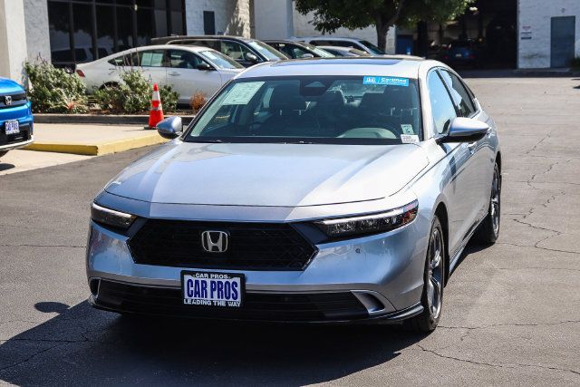 Used 2024 Honda Accord EX-L image 4
