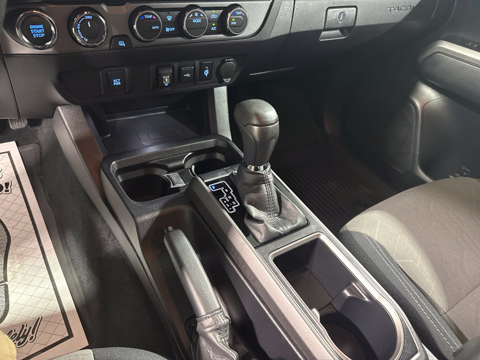 Used 2021 Toyota Tacoma TRD Off-Road w/ Blackout Package (TMS) AWD/4WD image 32