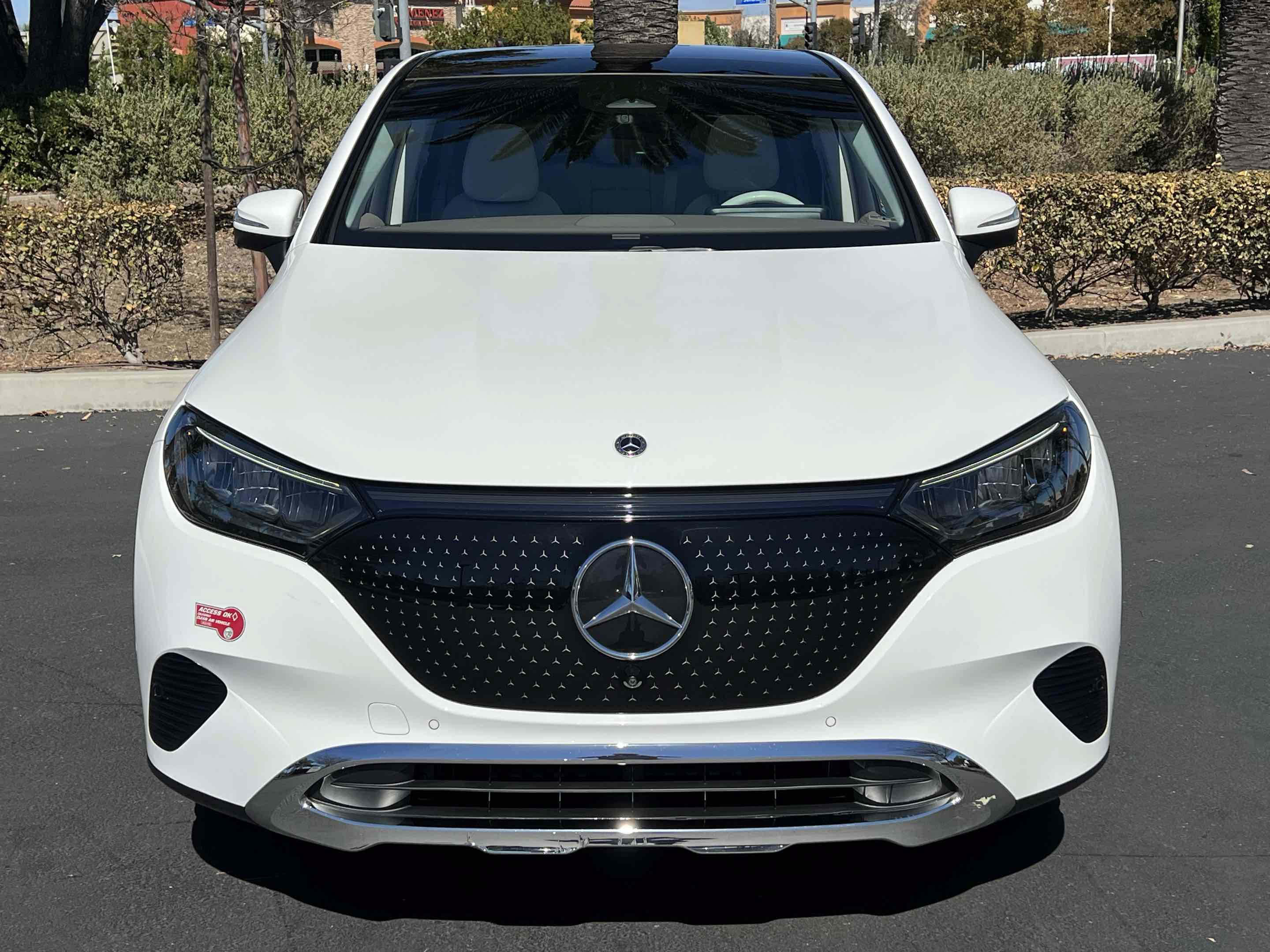 Used 2023 Mercedes-Benz EQE 350+ SUV image 19