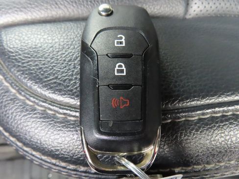 Used 2022 Ford F350 Lariat image 63