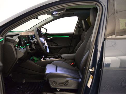 Used 2025 Audi Q6 e-tron Premium Plus w/ Premium Plus image 23