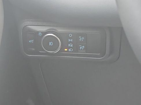 New 2026 Ford Explorer Active w/ Active Comfort Package RWD image 30