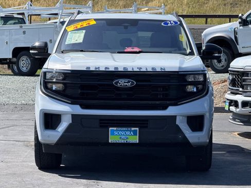 Certified 2025 Ford Expedition Max Active AWD/4WD image 9