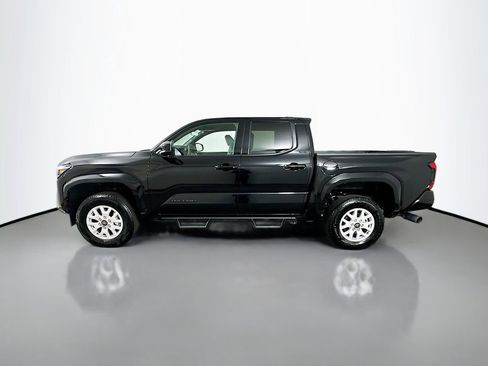 Used 2025 Toyota Tacoma SR5 image 8