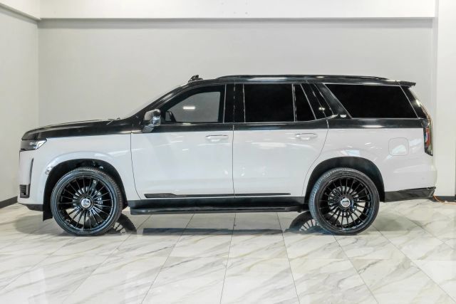 Used 2023 Cadillac Escalade Sport RWD image 17