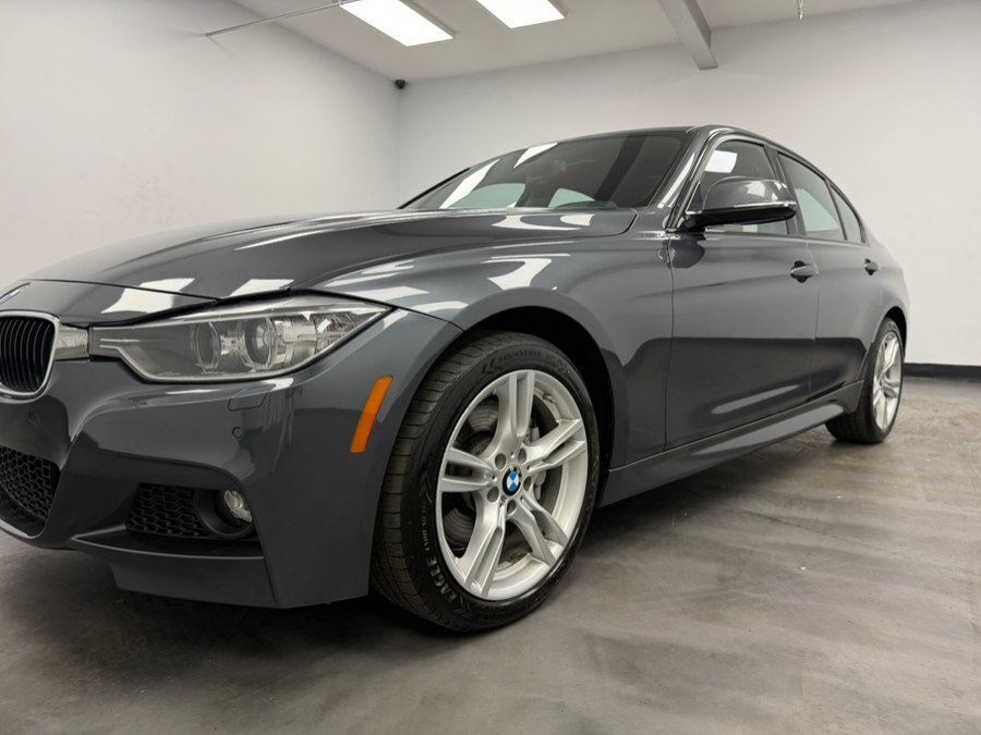 Used 2015 BMW 335i xDrive Sedan w/ M Sport AWD/4WD image 20