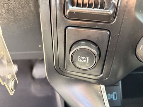 Used 2024 Ford F150 STX RWD image 22