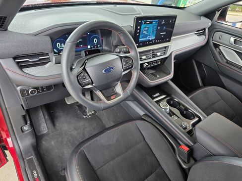 Used 2025 Ford Explorer ST w/ Sun And Sound Package image 12