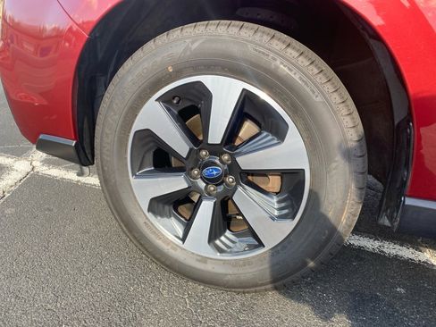 Used 2017 Subaru Forester 2.5i Limited image 31