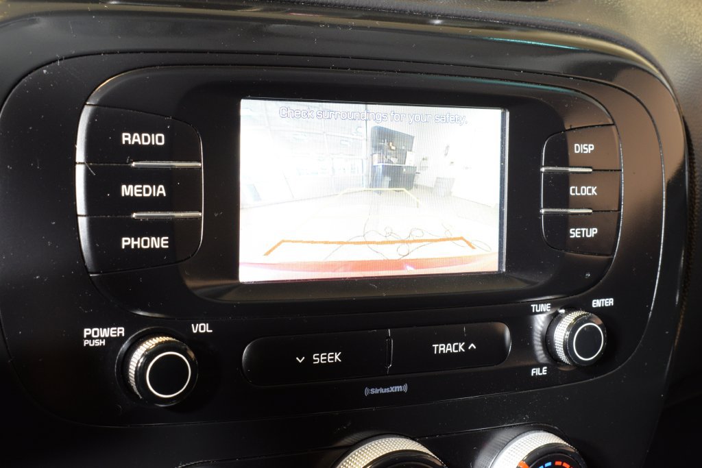 Used 2019 Kia Soul FWD image 4