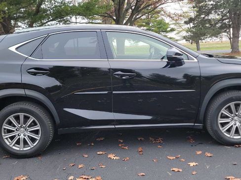 Used 2016 Lexus NX 200t FWD image 2