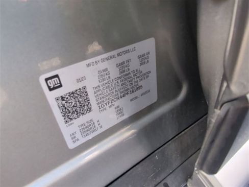 Certified 2023 Cadillac XT4 Premium Luxury image 32