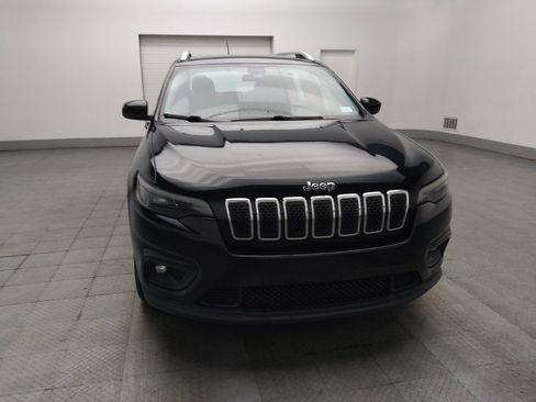 Used 2019 Jeep Cherokee Latitude w/ Cold Weather Group FWD image 14