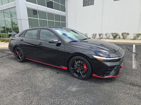 New 2026 Hyundai Elantra N FWD image 4