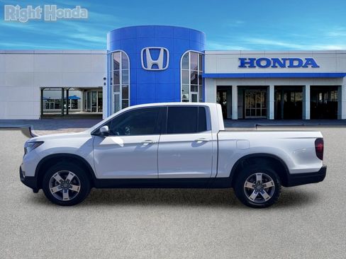 Used 2025 Honda Ridgeline RTL image 3