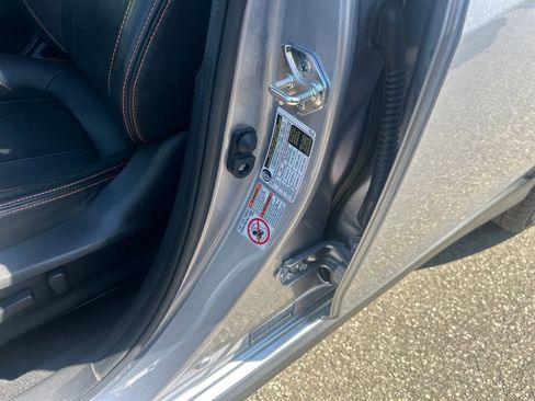 Used 2018 Subaru Crosstrek 2.0i Limited image 20