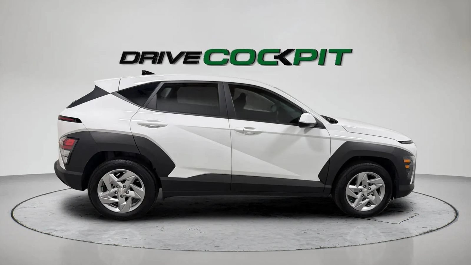 Used 2025 Hyundai Kona SE FWD image 8