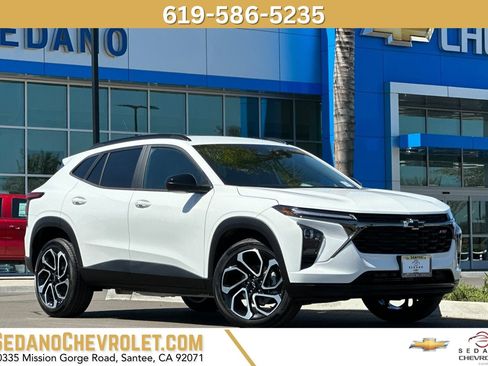 New 2026 Chevrolet Trax RS w/ Driver Confidence Package FWD image 1