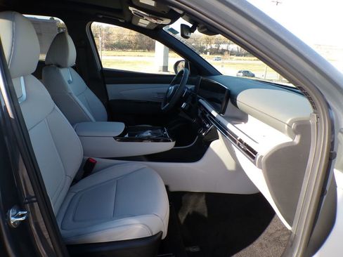 New 2026 Hyundai Tucson Limited AWD/4WD image 24