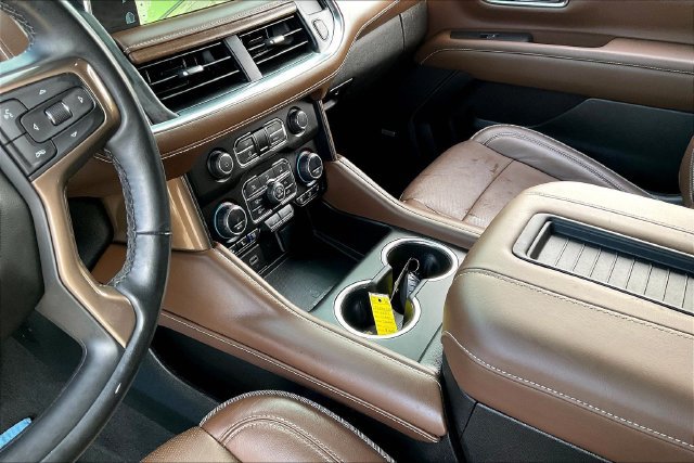 Used 2023 Chevrolet Tahoe High Country w/ Premium Package 2 AWD/4WD image 13