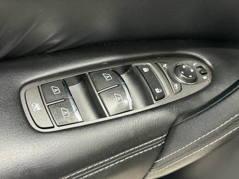 Used 2017 INFINITI QX80 4WD w/ Driver Assistance Package image 23