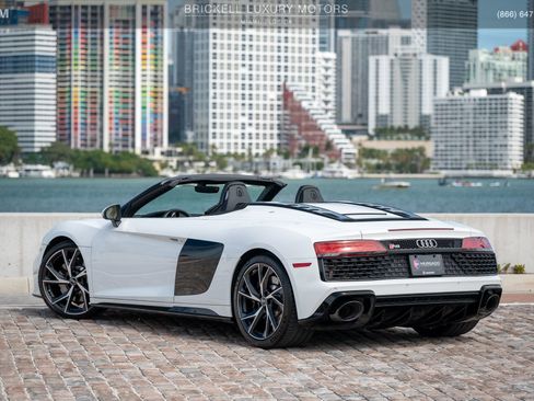 Used 2023 Audi R8 V10 performance image 13