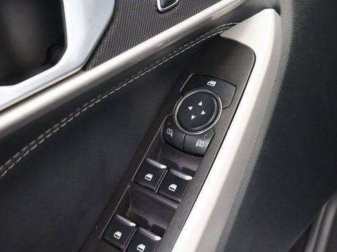 Used 2024 Ford Explorer XLT w/ Equipment Group 202A image 11