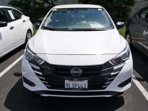 Used 2024 Nissan Versa S w/ Trunk Package FWD image 2