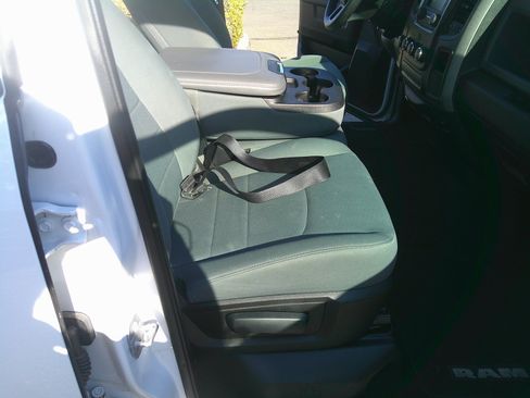 Used 2016 RAM 1500 Tradesman w/ Popular Equipment Group AWD/4WD image 8