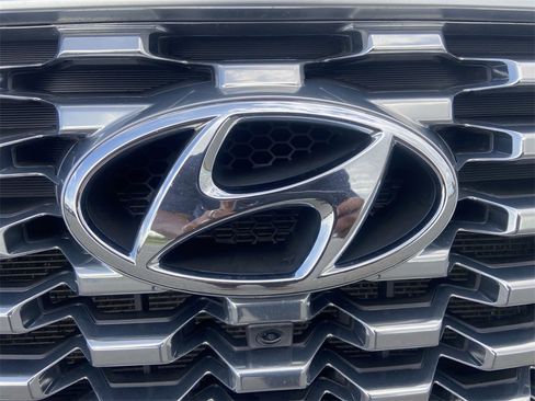 Used 2022 Hyundai Palisade Limited image 32