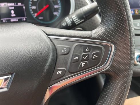 Used 2023 Chevrolet Malibu LT image 35