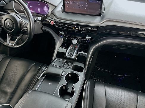 Used 2022 Acura MDX SH-AWD w/ Advance Package image 6