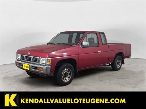 Used 1993 Nissan Pickup 2WD King Cab image 1