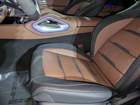 New 2026 Mercedes-Benz GLE 53 AMG 4MATIC Coupe image 4